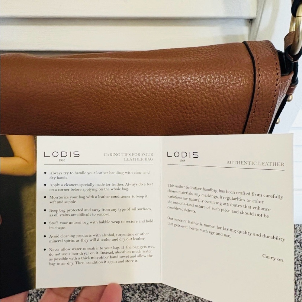 Lodis Pebbled Leather Elia Crossbody with Dustbag and papers - Picture 8 of 9